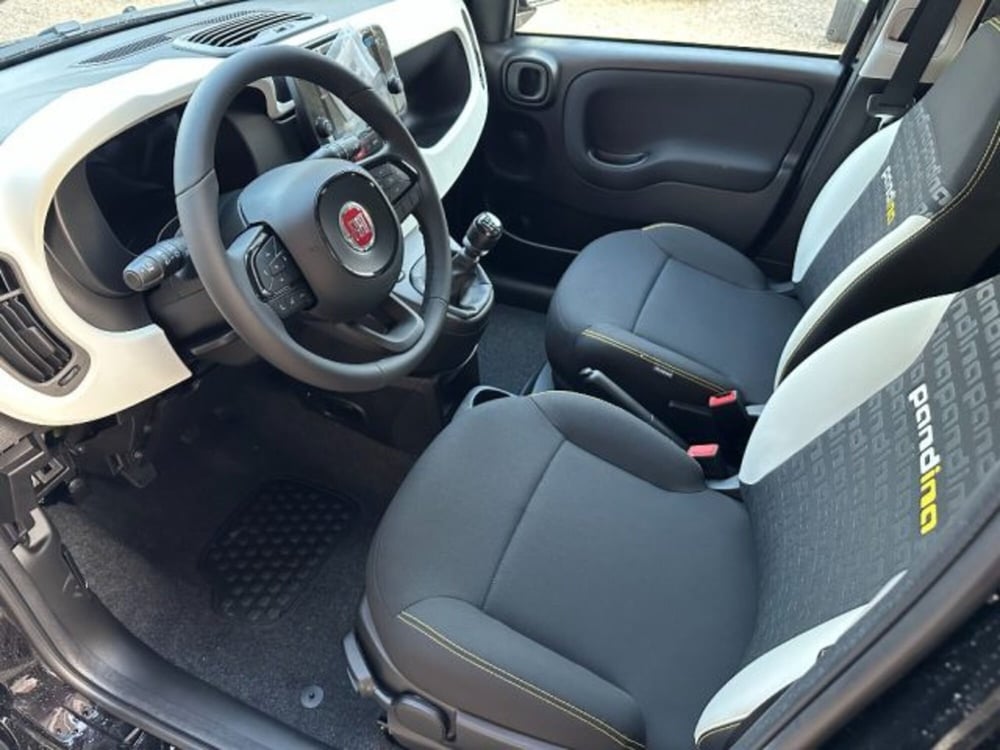 Fiat Panda Cross nuova a Roma (10)