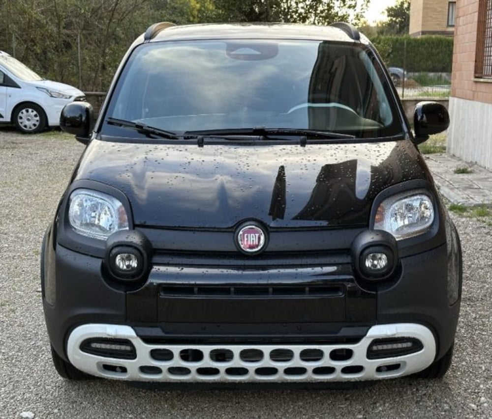 Fiat Panda Cross nuova a Roma (2)