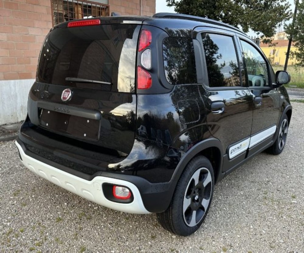 Fiat Panda Cross nuova a Roma (7)