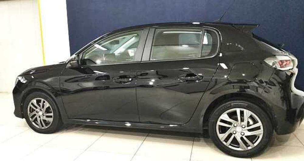 Peugeot 208 usata a Lecce (3)