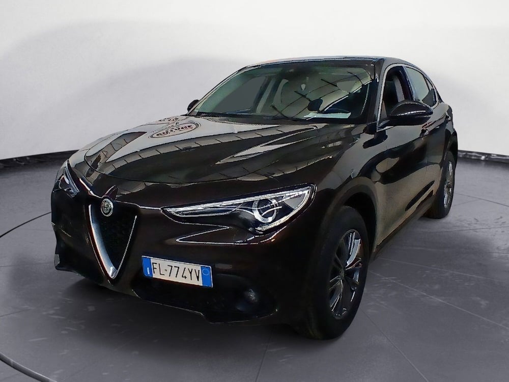 Alfa Romeo Stelvio usata a Lecce