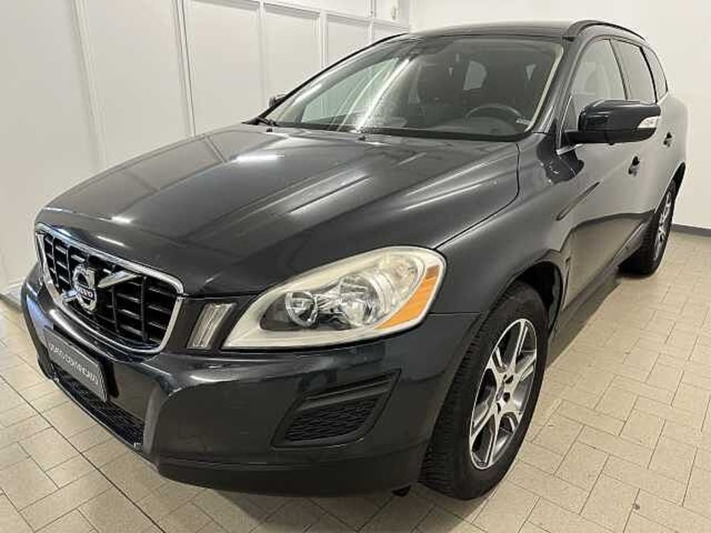 Volvo XC60 usata a Macerata