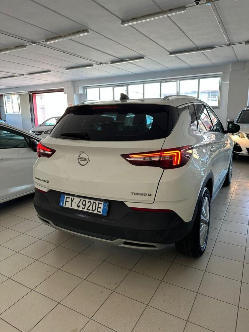 Opel Grandland X usata a Napoli (5)