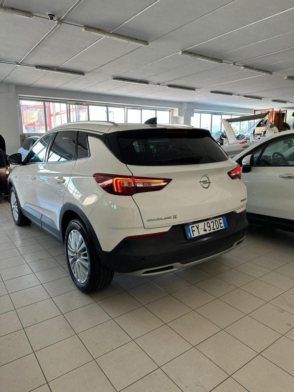 Opel Grandland X usata a Napoli (7)