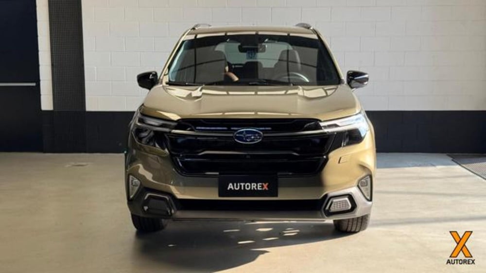 Subaru Forester nuova a Varese (2)