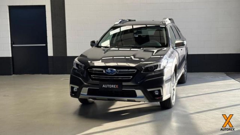 Subaru Outback nuova a Varese