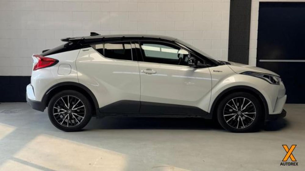 Toyota Toyota C-HR usata a Varese (4)