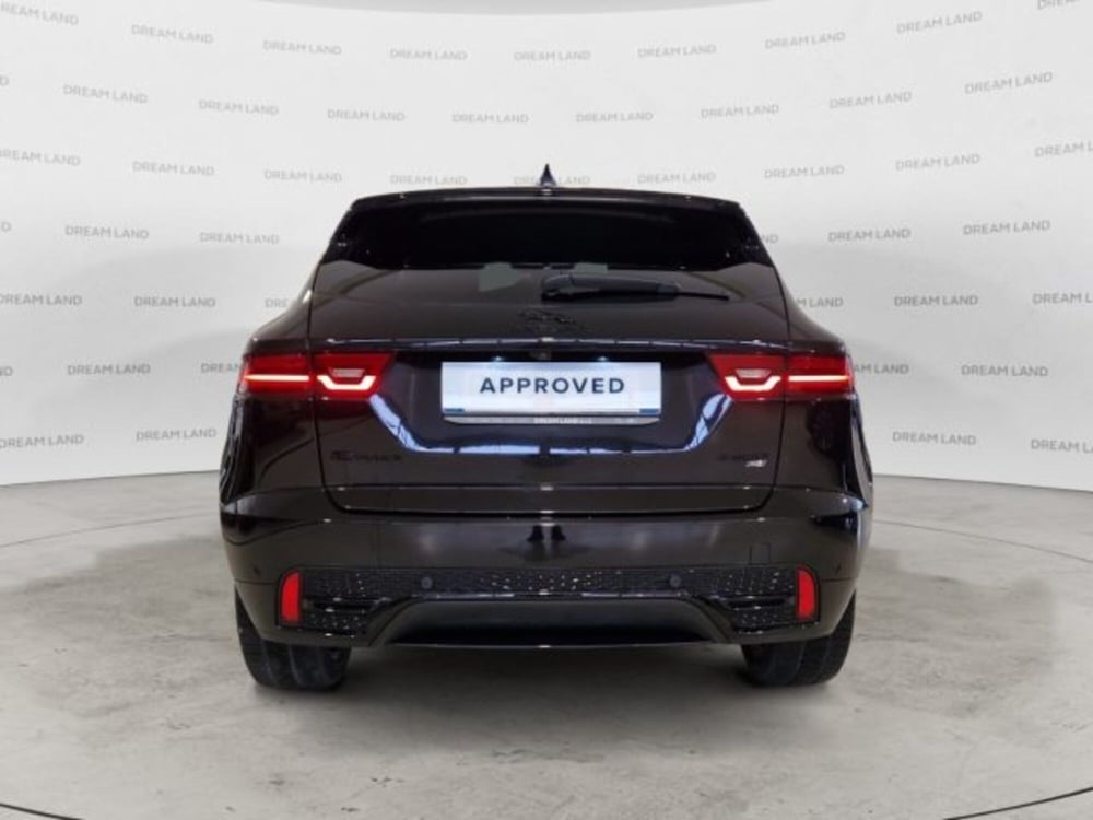 Jaguar E-Pace usata a Livorno (7)