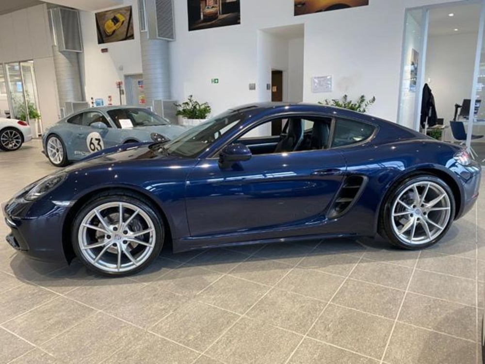 Porsche 718 Cayman  usata a Livorno (8)