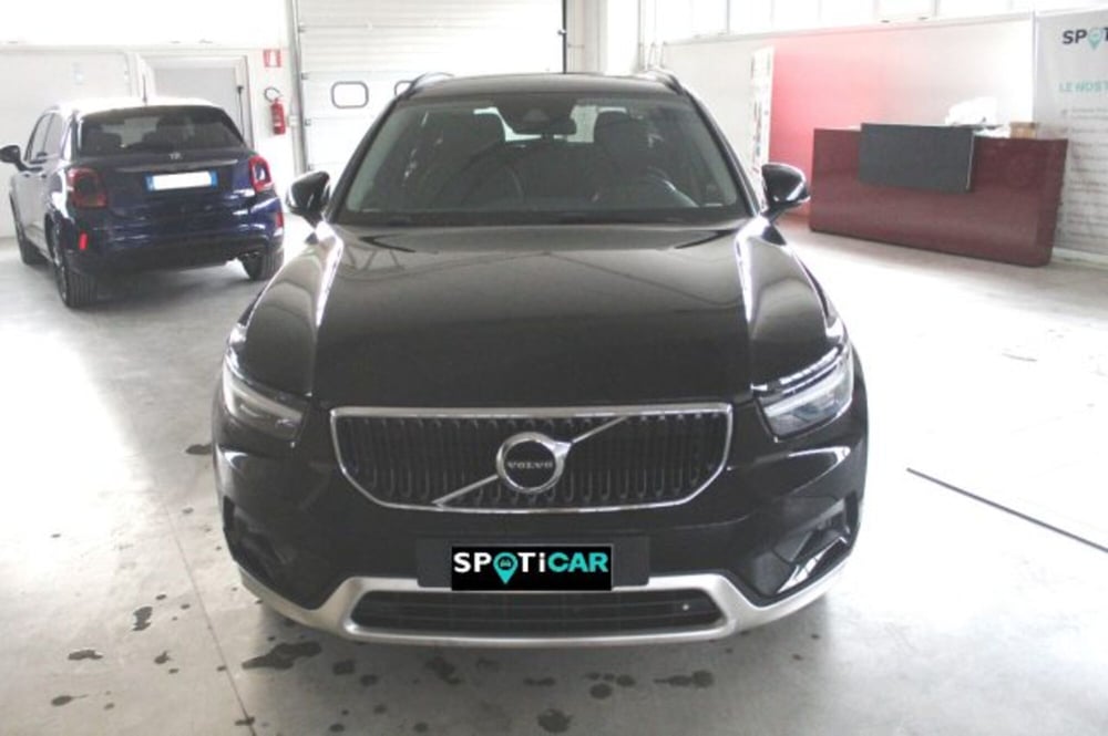 Volvo XC40 usata a Terni (2)