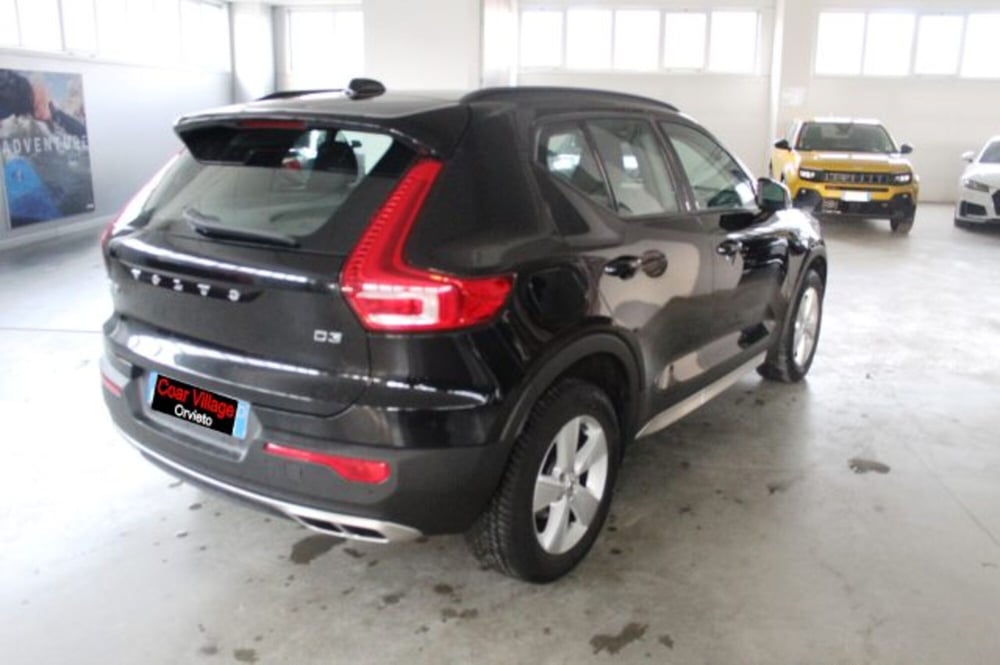 Volvo XC40 usata a Terni (4)