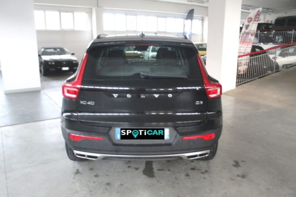 Volvo XC40 usata a Terni (5)