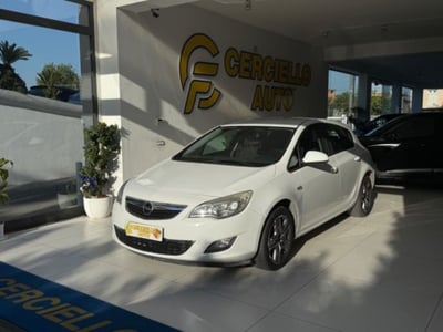Opel Astra 1.4 100CV 5 porte Cosmo del 2011 usata a Somma Vesuviana