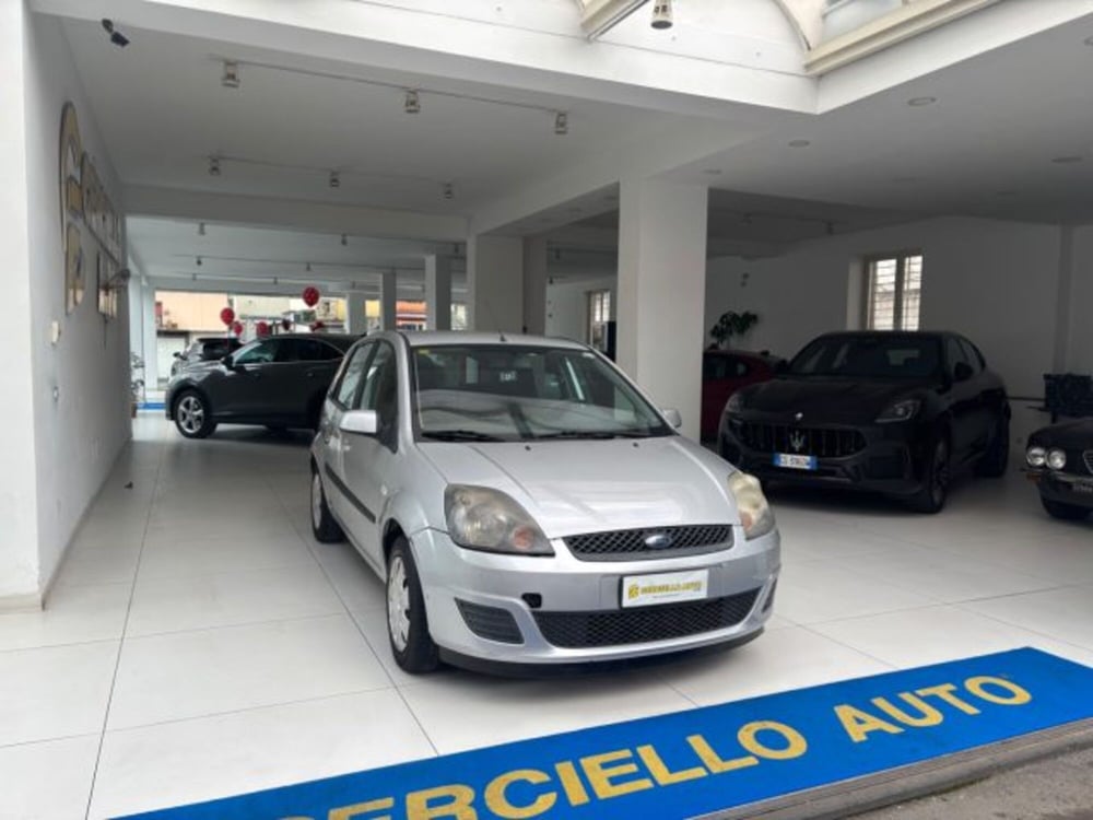 Ford Fiesta usata a Napoli (3)