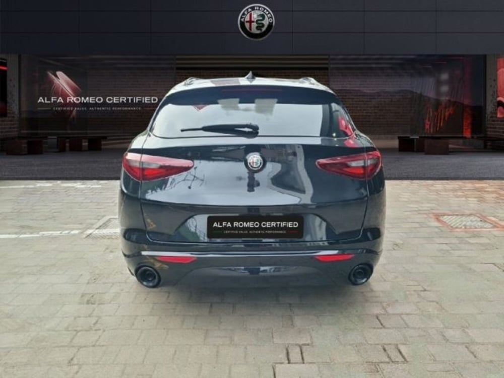 Alfa Romeo Stelvio usata a Monza e Brianza (5)