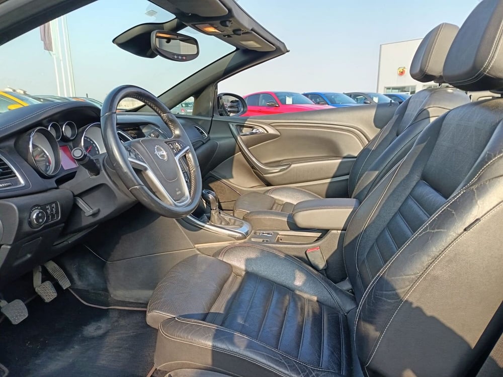 Opel Cascada usata a Alessandria (13)