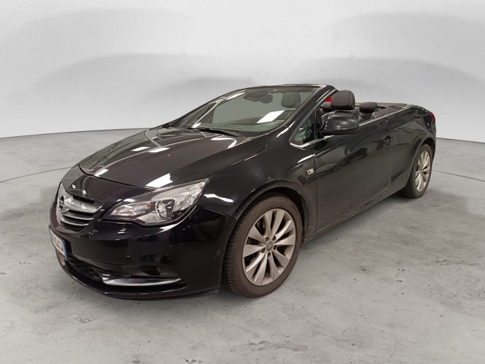 Opel Cascada usata a Alessandria (17)