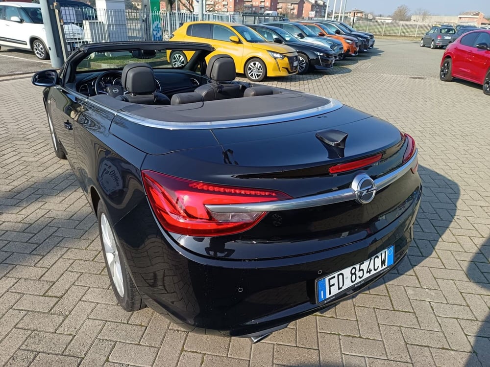 Opel Cascada usata a Alessandria (8)