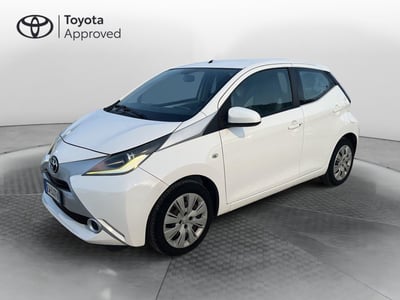 Toyota Aygo 1.0 VVT-i 69 CV 5 porte x-play  del 2014 usata a Ragusa