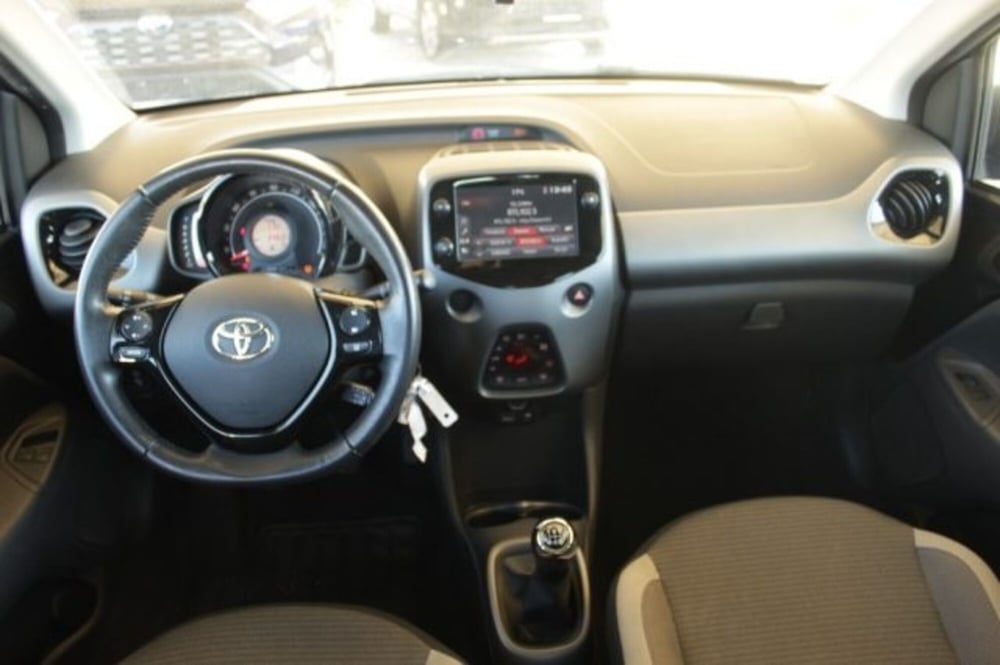 Toyota Aygo usata a Roma (9)