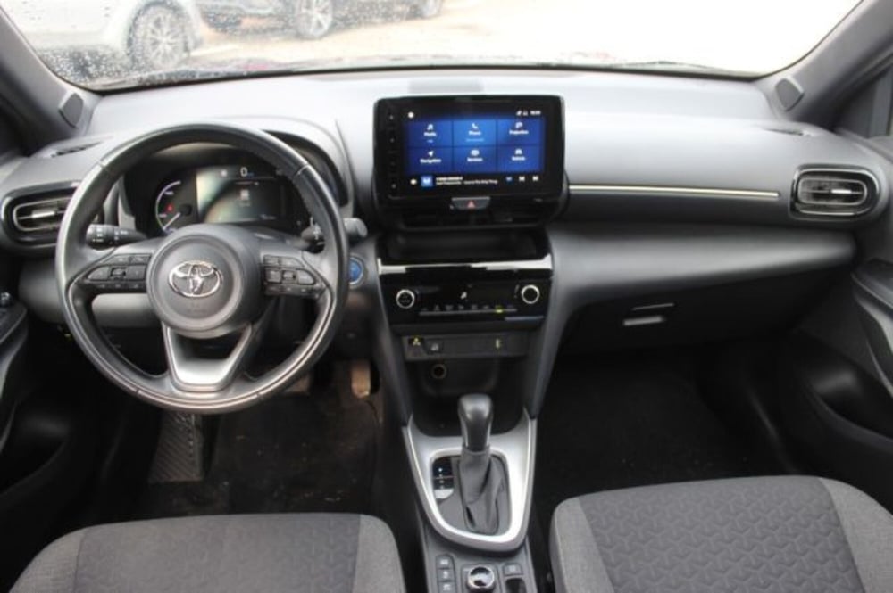 Toyota Yaris Cross usata a Roma (9)