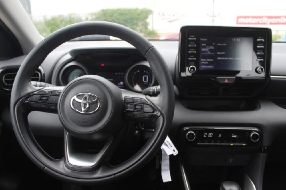 Toyota Yaris Cross usata a Roma (10)