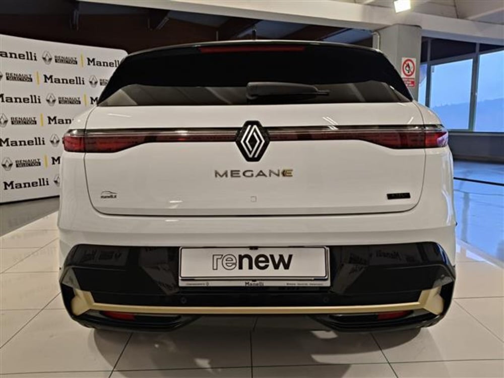 Renault Megane E-Tech Electric nuova a Brescia (5)