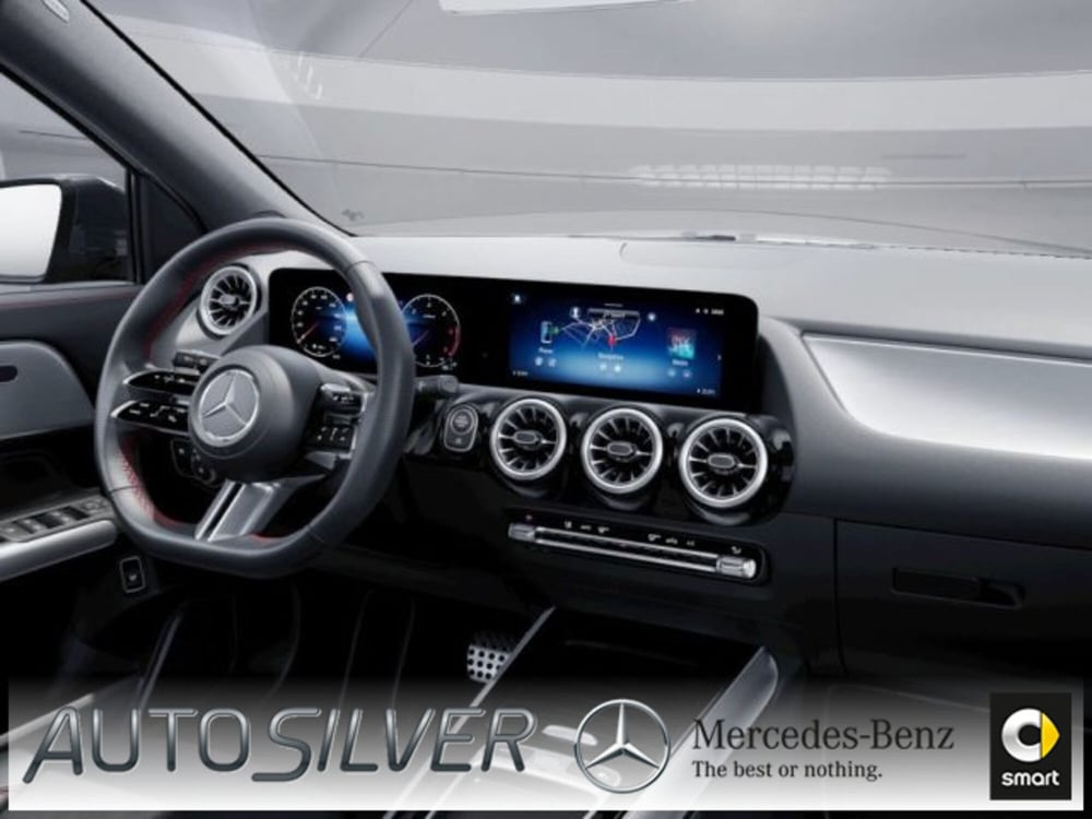 Mercedes-Benz GLA SUV nuova a Verona (8)