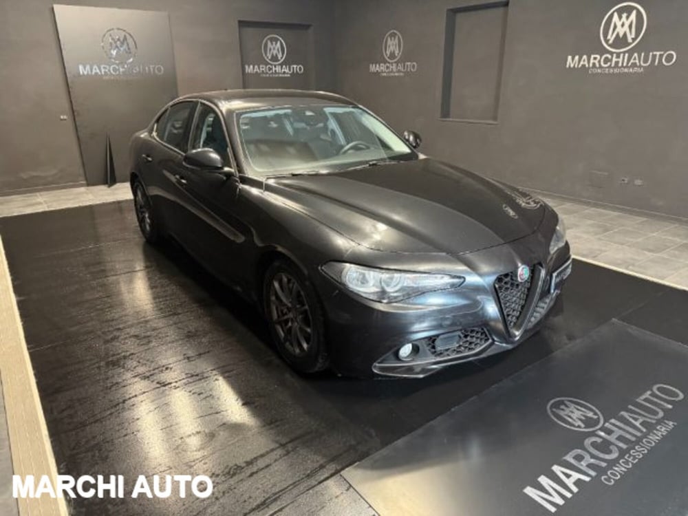 Alfa Romeo Giulia usata a Perugia (3)