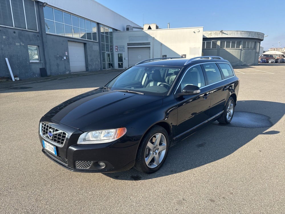 Volvo V70 usata a Piacenza