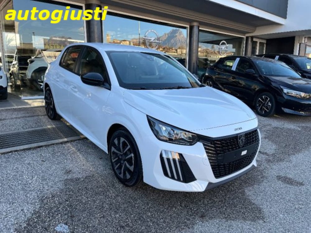 Peugeot 208 nuova a Belluno (3)