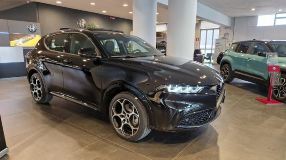 Alfa Romeo Tonale nuova a Modena (4)