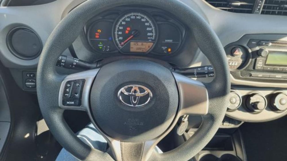 Toyota Yaris usata a Savona (18)