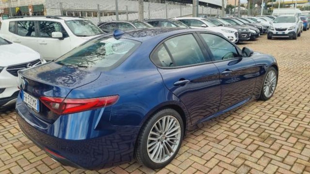 Alfa Romeo Giulia usata a Savona (16)