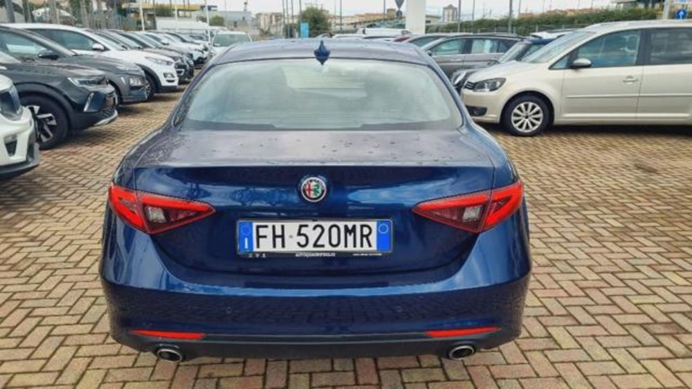 Alfa Romeo Giulia usata a Savona (17)