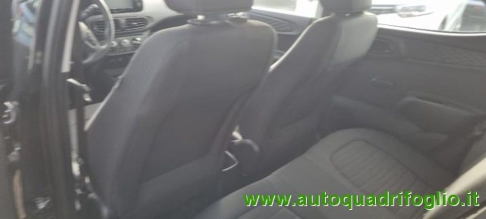 Hyundai i10 usata a Savona (14)