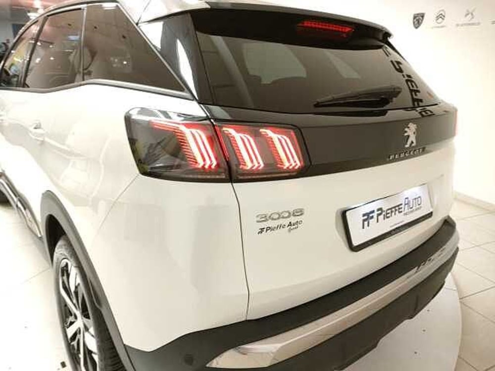 Peugeot 3008 usata a Teramo (9)