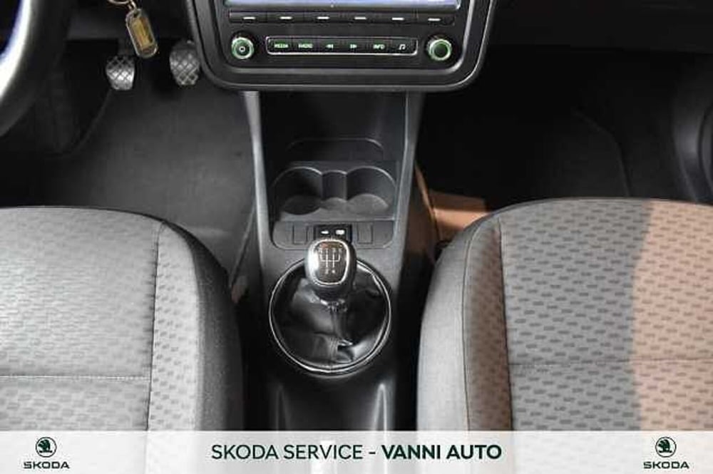 Skoda Roomster usata a Verona (13)