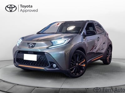 Toyota Aygo X 1.0 VVT-i 72 CV 5 porte Limited S-CVT del 2022 usata a Limena