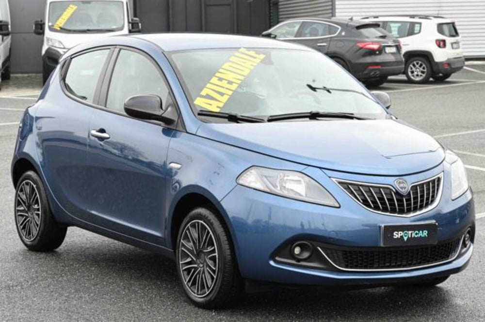 Lancia Ypsilon usata a Torino (3)