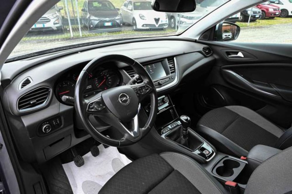 Opel Grandland X usata a Torino (12)