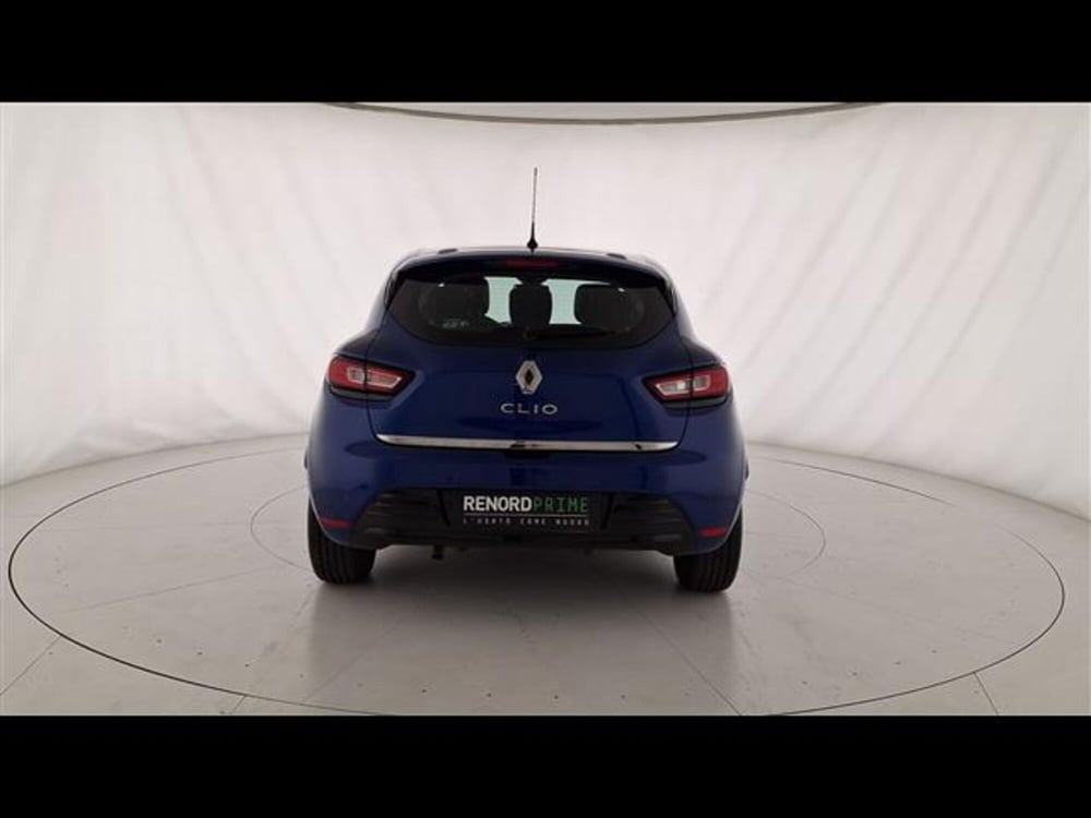 Renault Clio usata a Milano (7)