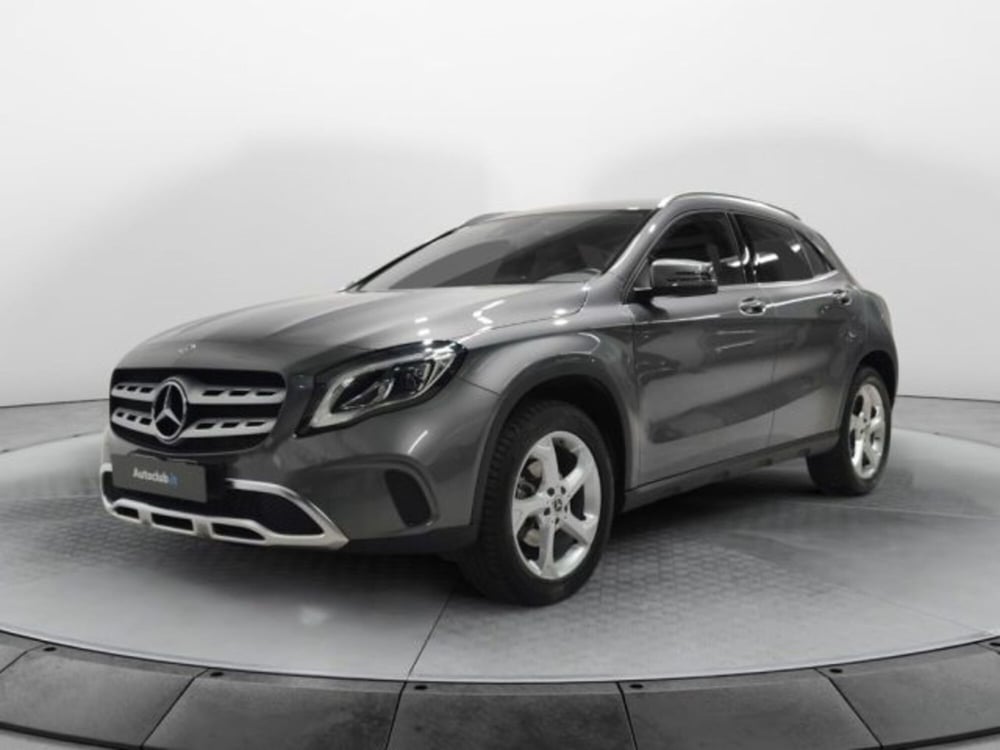 Mercedes-Benz GLA SUV usata a Modena