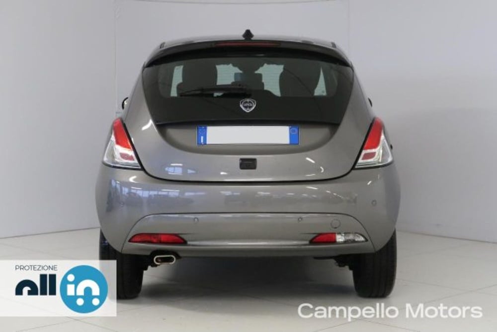 Lancia Ypsilon usata a Venezia (4)