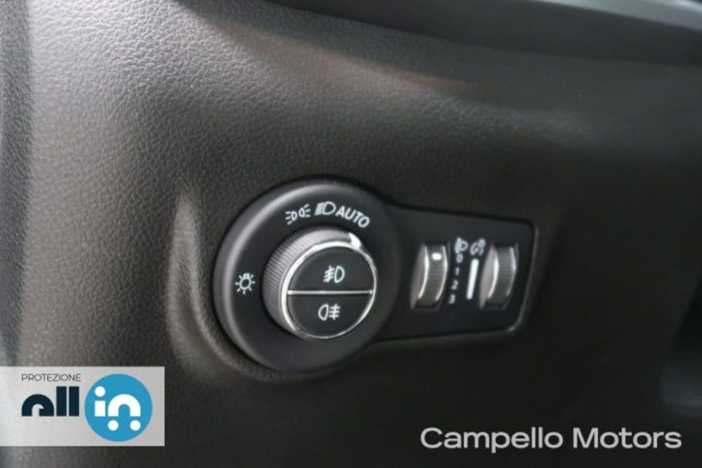 Jeep Compass usata a Venezia (17)