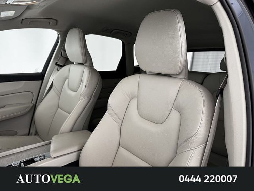 Volvo XC60 usata a Vicenza (8)