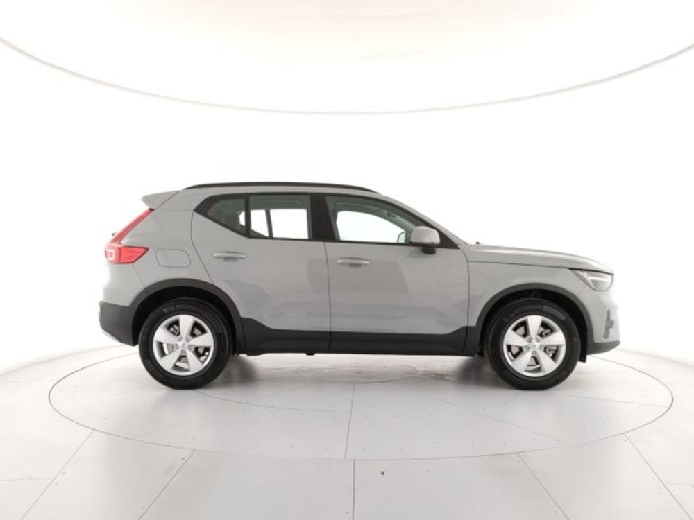 Volvo XC40 nuova a Modena (6)