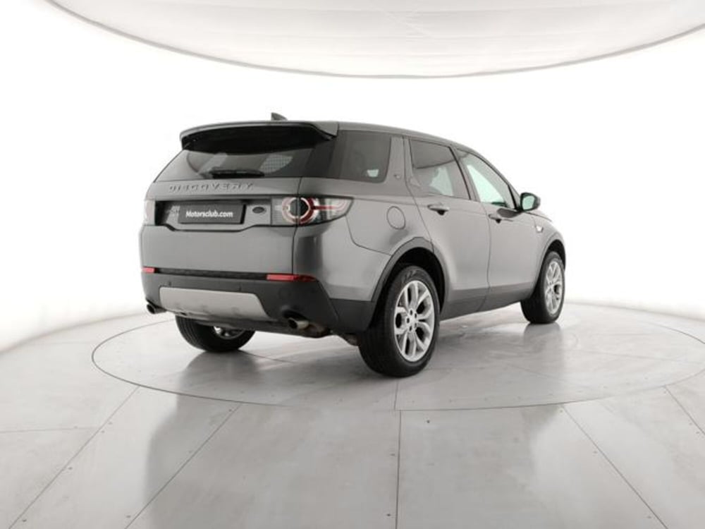 Land Rover Discovery Sport usata a Modena (5)