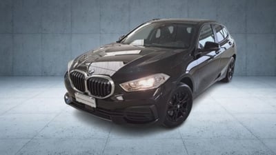 BMW Serie 1 116d 2.0 116CV cat 5 porte Attiva DPF del 2023 usata a Verona