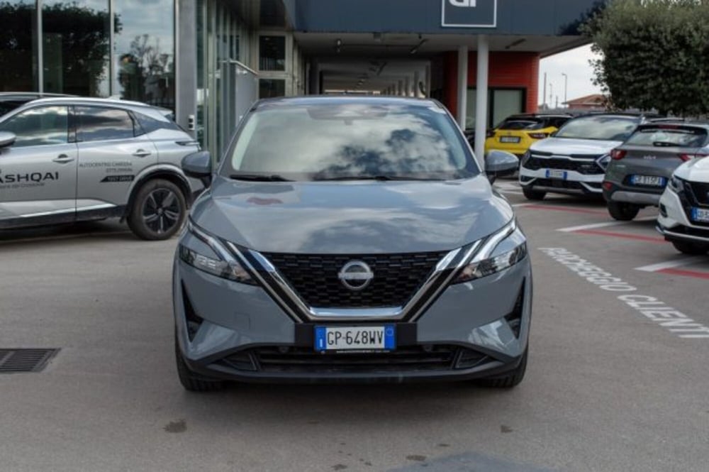 Nissan Qashqai usata a Latina (2)